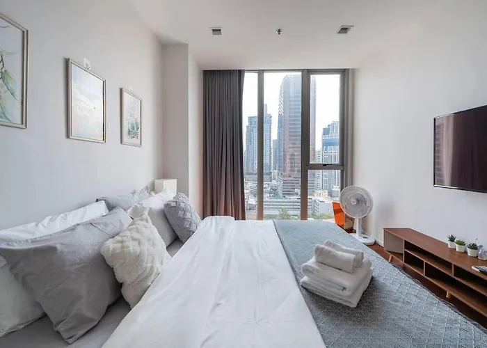 2 Bedroom At Bts Nana Sukhumvit 11 Floor 15 Pool Not Permitted