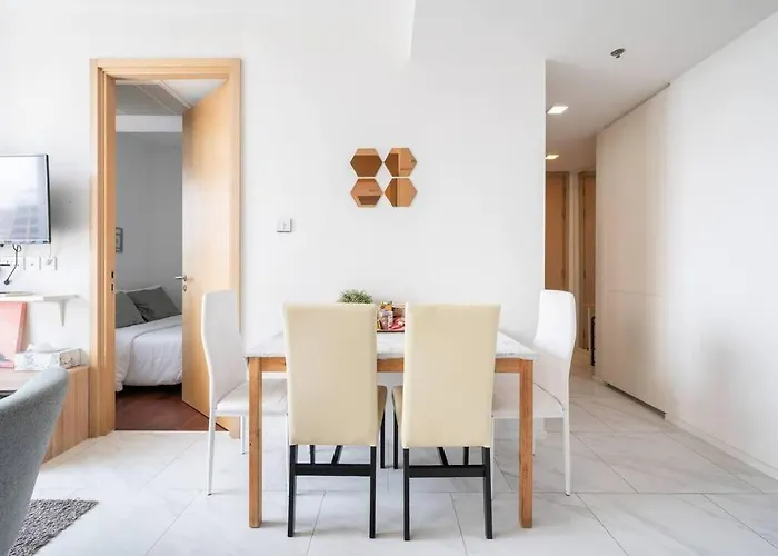 Appartement 2 Bedroom At Bts Nana Sukhumvit 11 Floor 15 Pool Not Permitted
